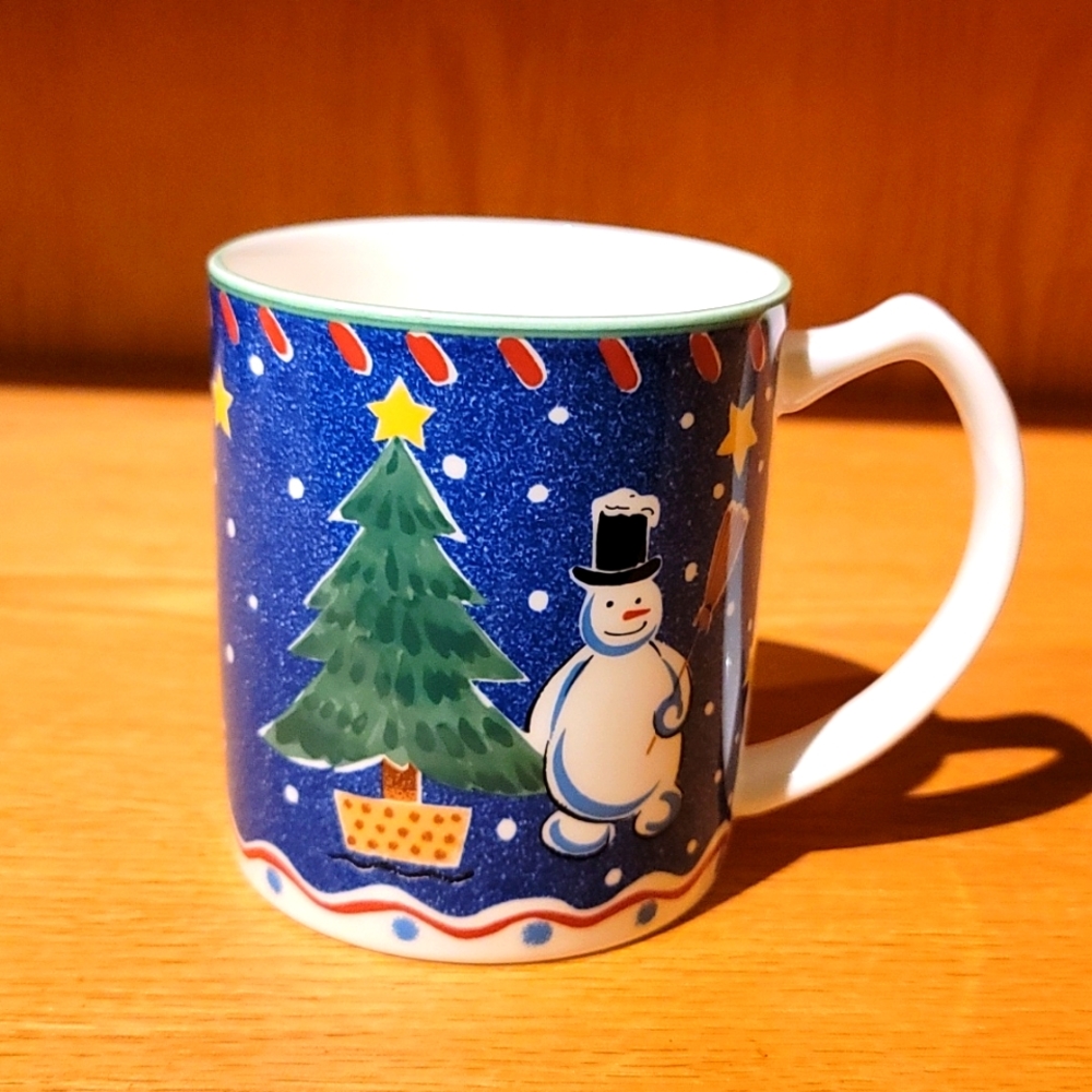 Mikasa Holiday Coffee Mug